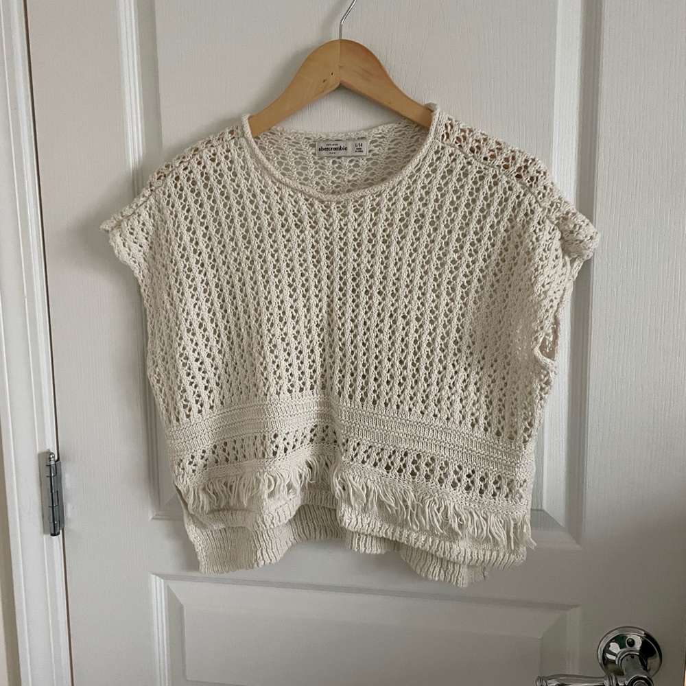 Girls Abercrombie sweater knit poncho cream Sz 14/16